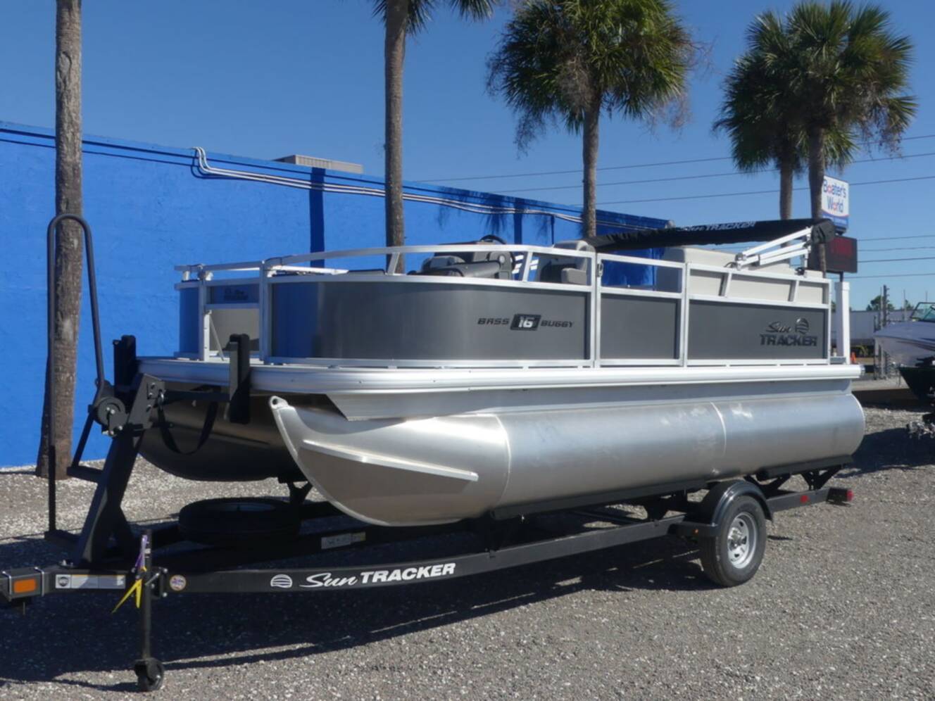 A photo of this 2026 Sun Tracker Bass Buggy® 16 XL Select
