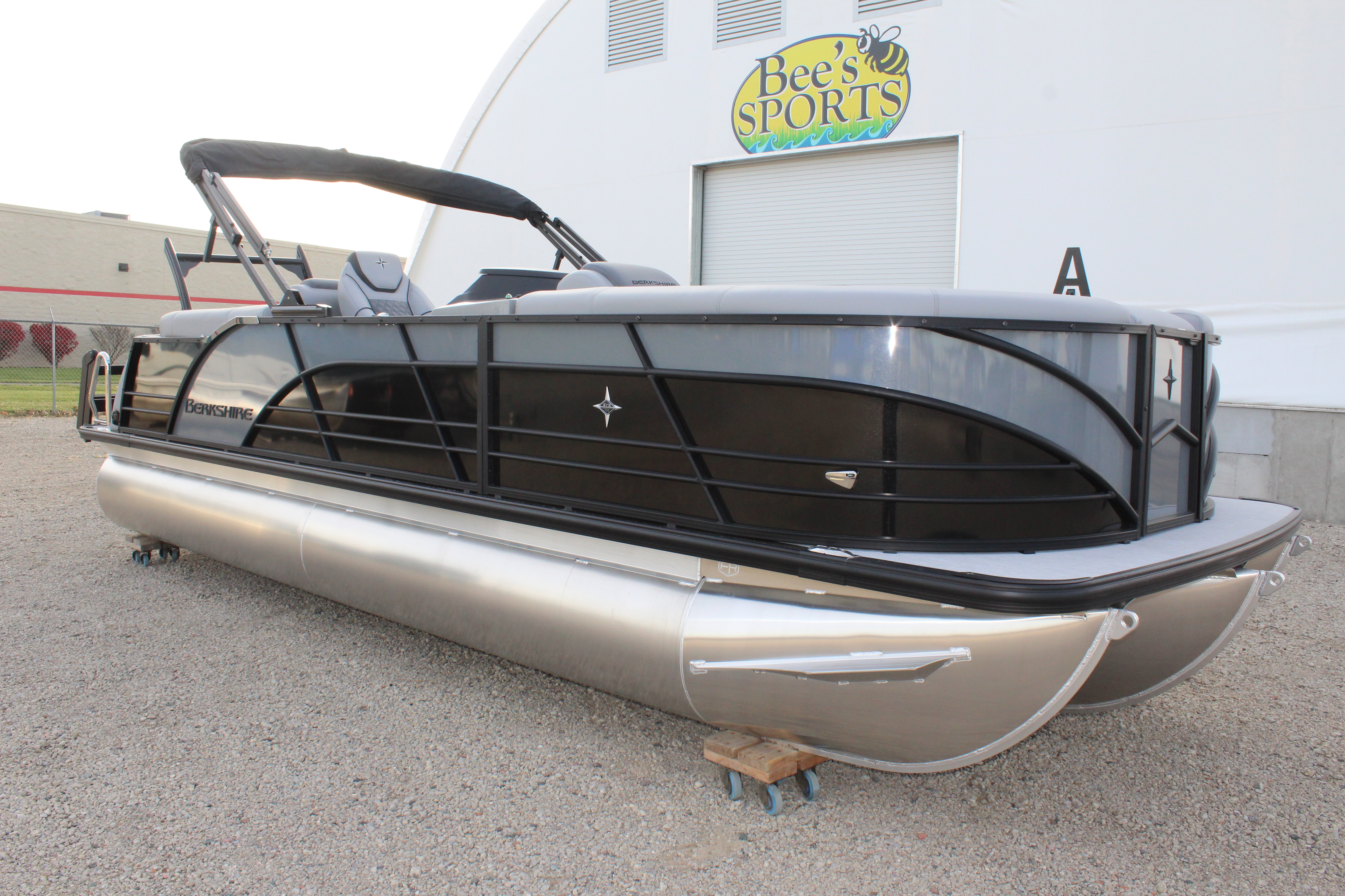 2026 Berkshire Pontoons 23RFX STS 3.0 NAN in st. johns MI