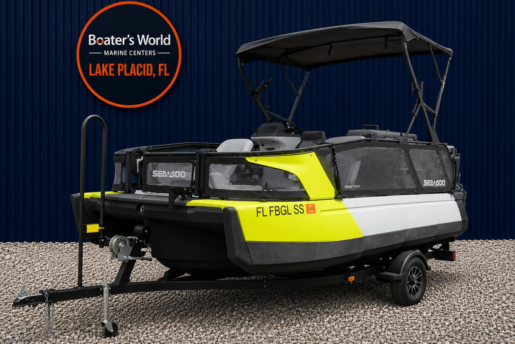 2022 Sea-Doo Switch® Sport 21 - 230 hp COMPACT - 170 HP in lake placid FL
