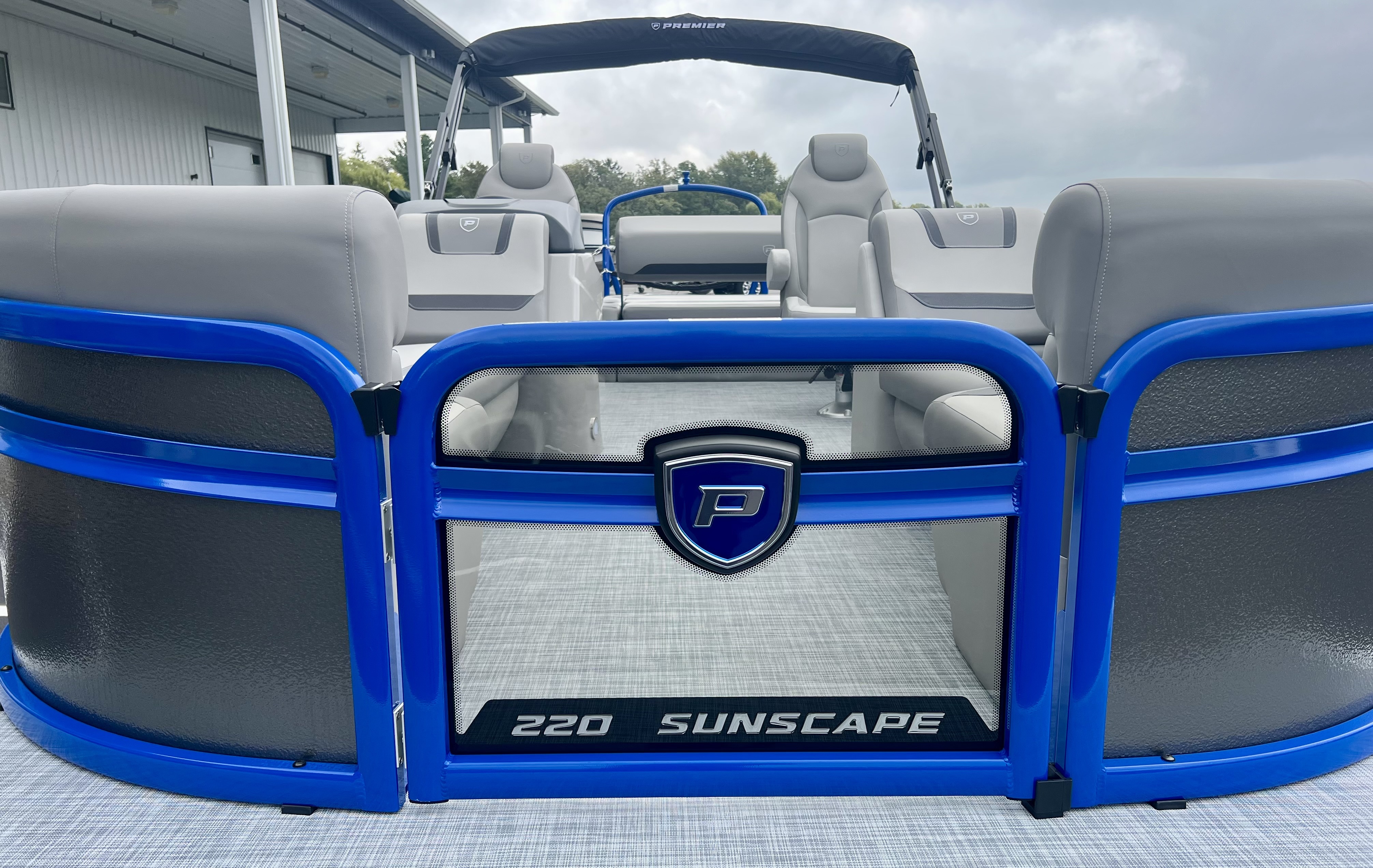 2026 Premier Sunscape 220 RL in new richmond WI