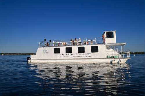 2021 Catamaran Cruisers Custom Tour Boat in fort collins CO
