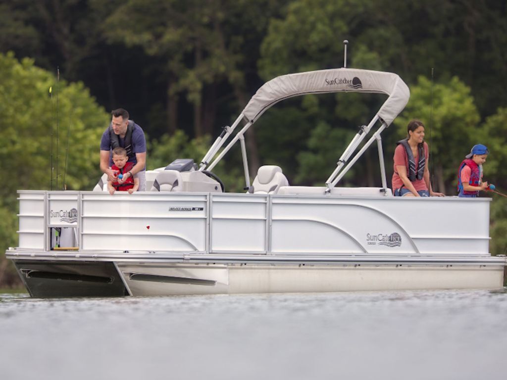 2024 Suncatcher Select 18F 324 SS in ellington CT