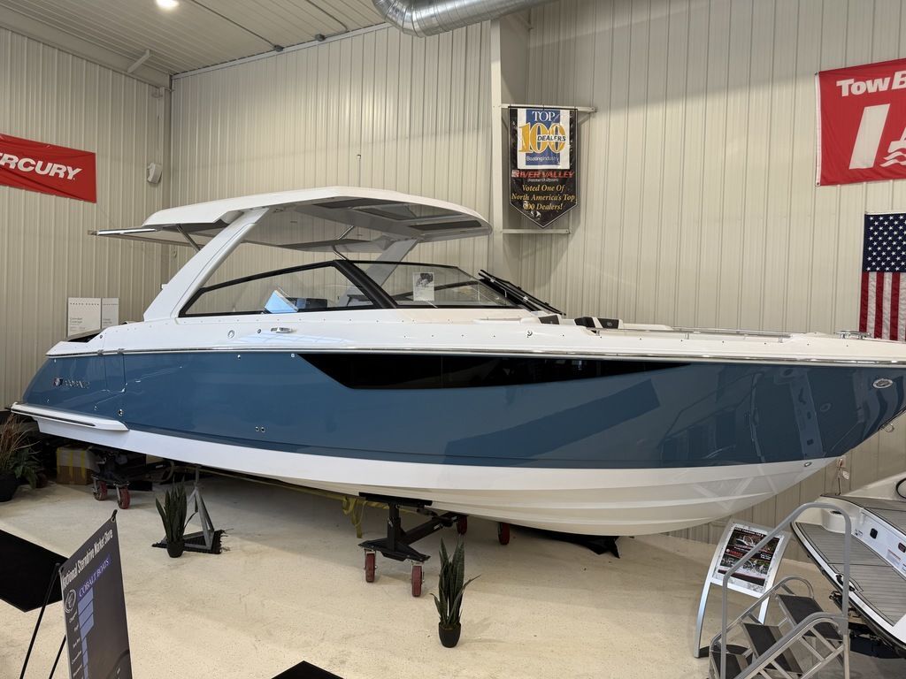 2026 Cobalt Boats R35 in wayzata MN