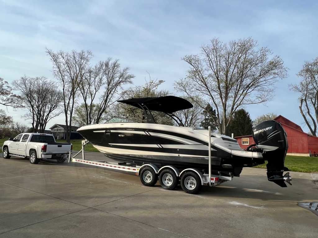 2016 Sea Ray 290 Sundeck OB 300 in white bluff TN