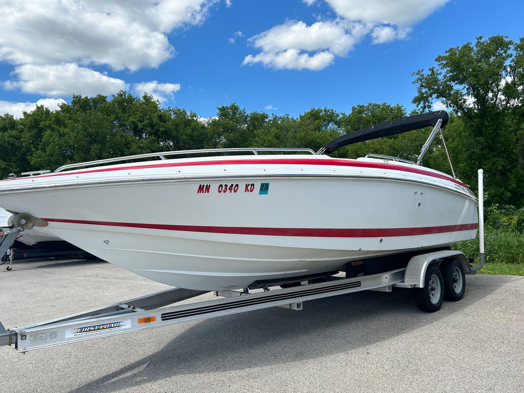 1997 Cobalt Boats 23LS in rochester MN