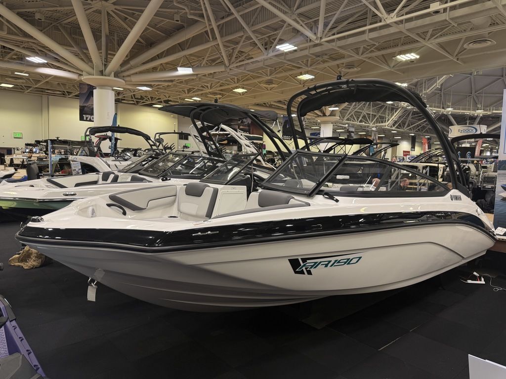 2026 Yamaha Boats AR190 in rochester MN