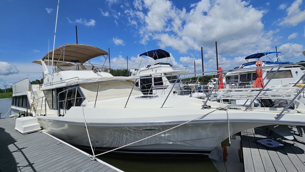 1988 Bluewater 55 Coastal Cruiser in red wing MN