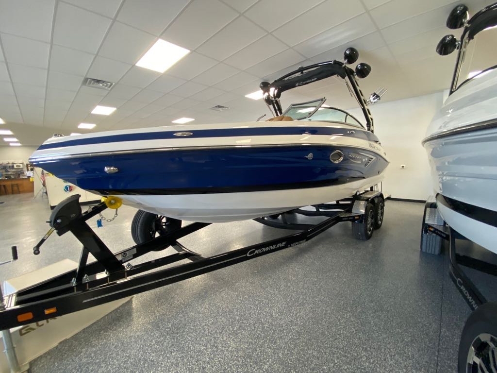 2024 Crownline 260 SS Surf in graford TX