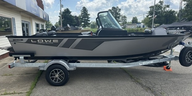 2026 Lowe Fishing Machine Walk Thru FM 1775 WT in roaming shores OH