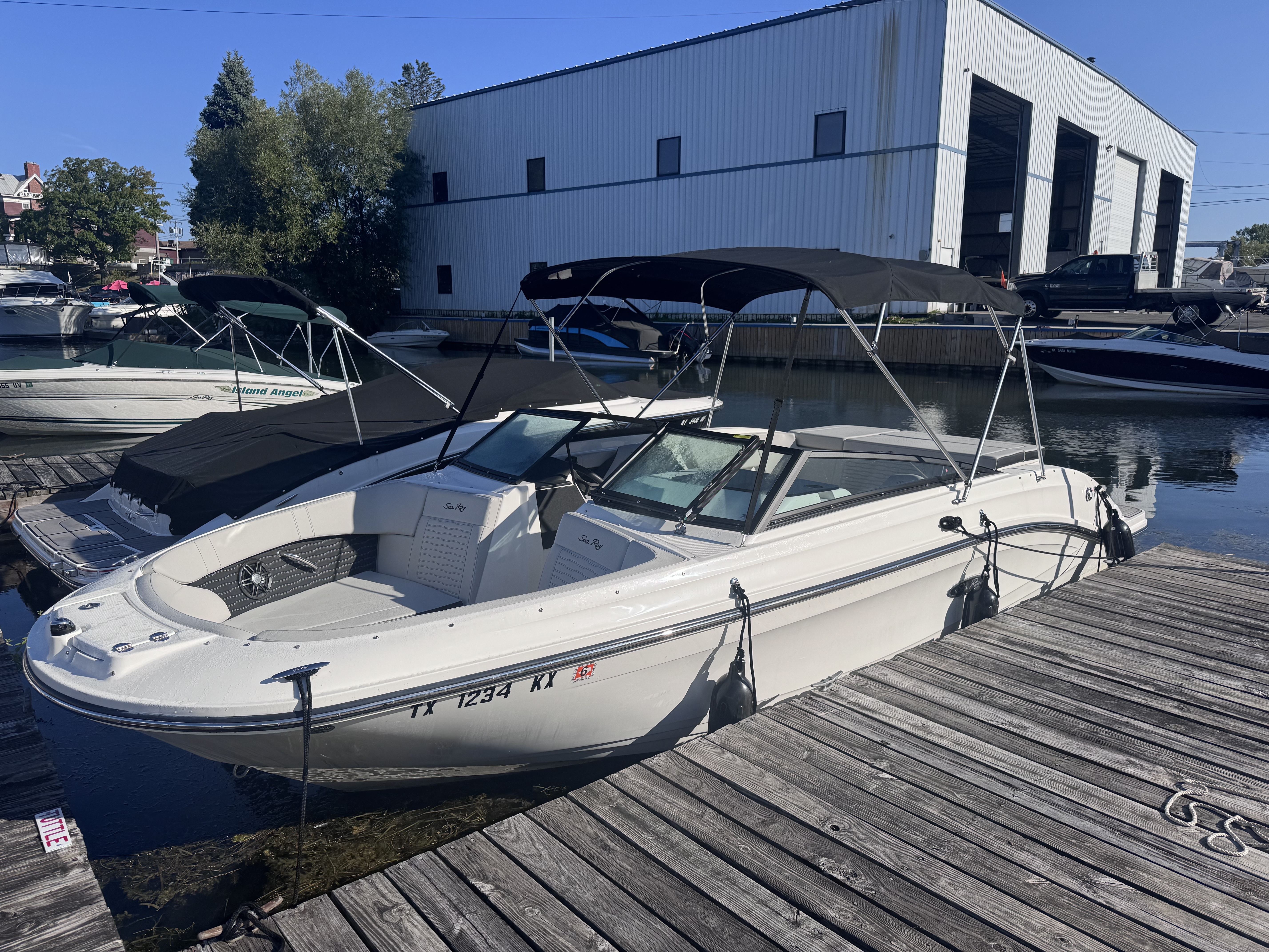 2024 Sea Ray 230 SPX 230 OUTBOARD in alexandria bay NY