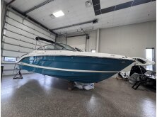 Sea Ray SLX 360 Preview image