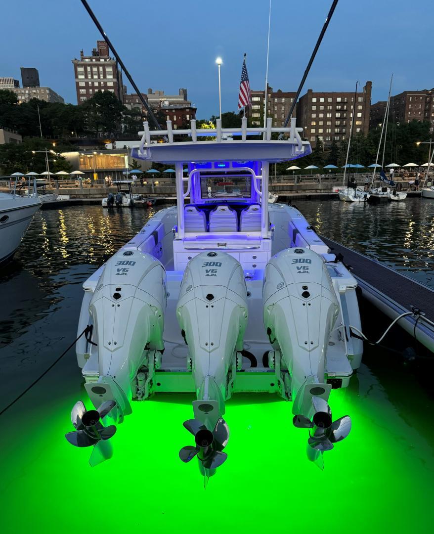 2024 Robalo R360 NAN in islip terrace NY
