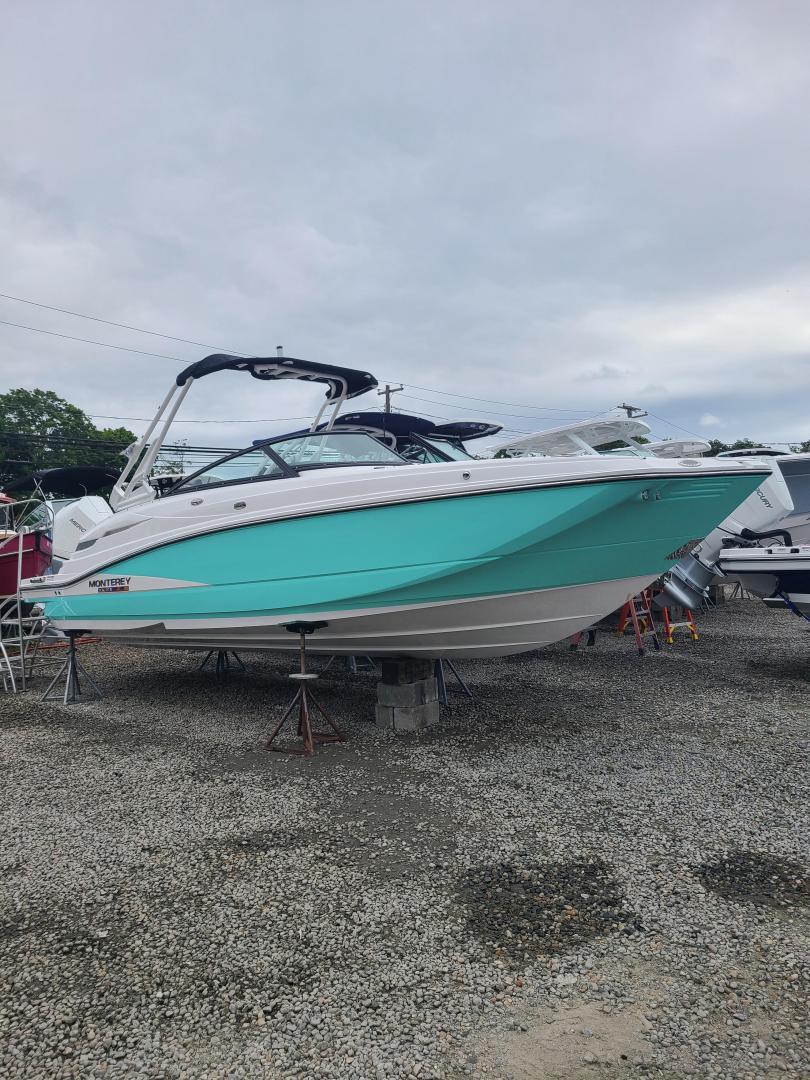 2024 Monterey M65 MX6 in islip terrace NY