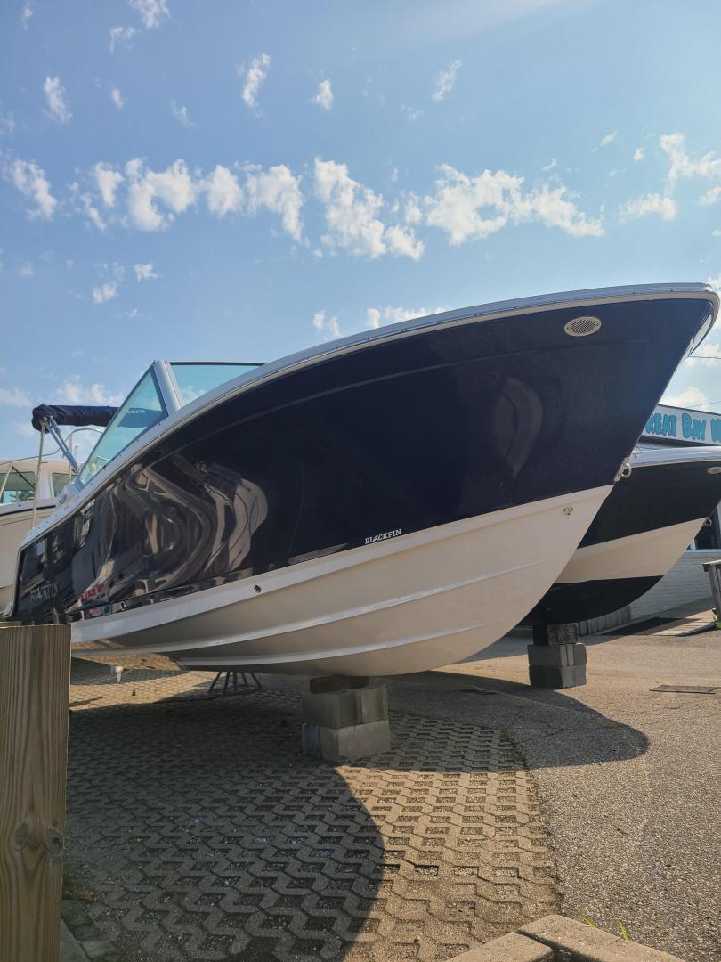 2024 Blackfin 232DC in lindenhurst NY