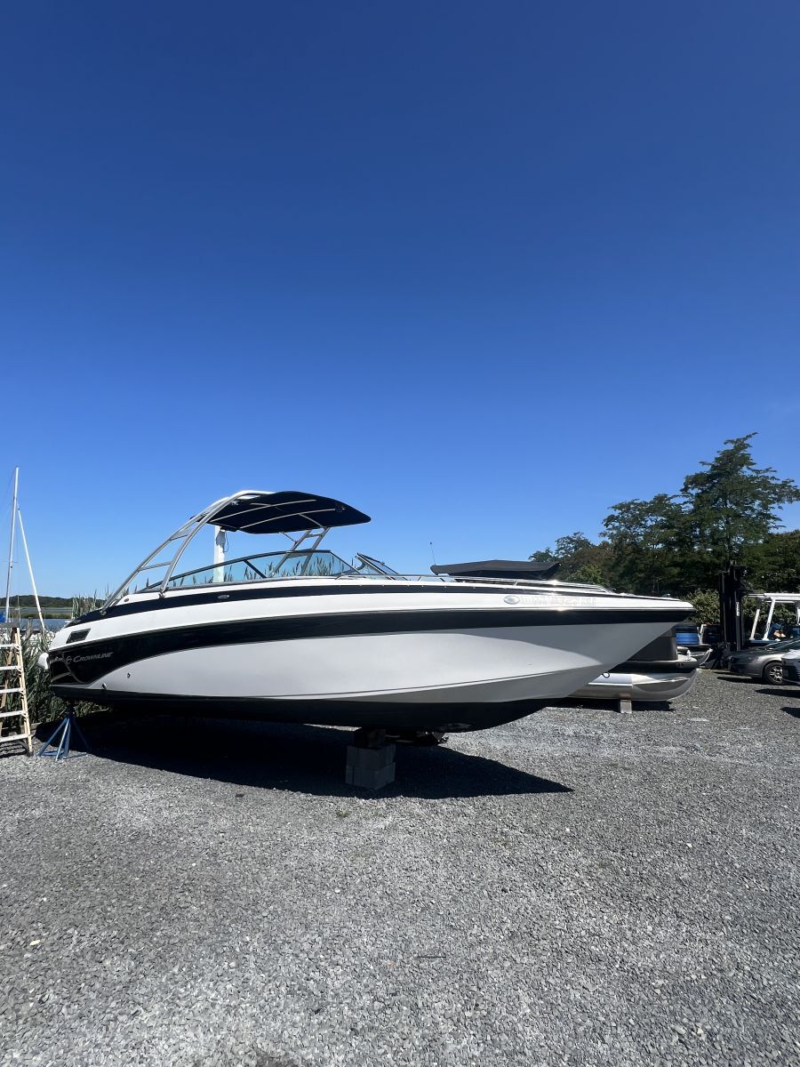 2013 Crownline 275 in flanders NY