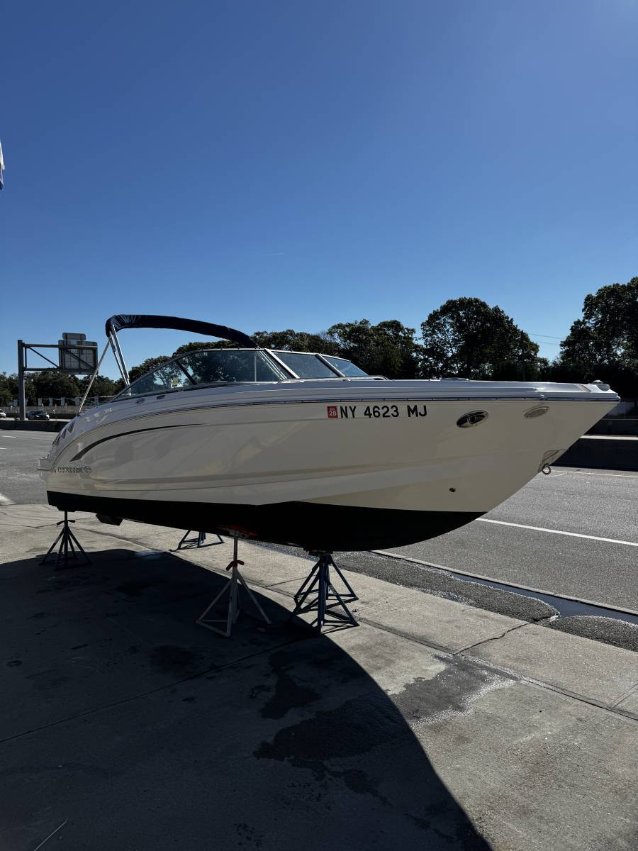 2013 Chaparral 246 in bellport NY