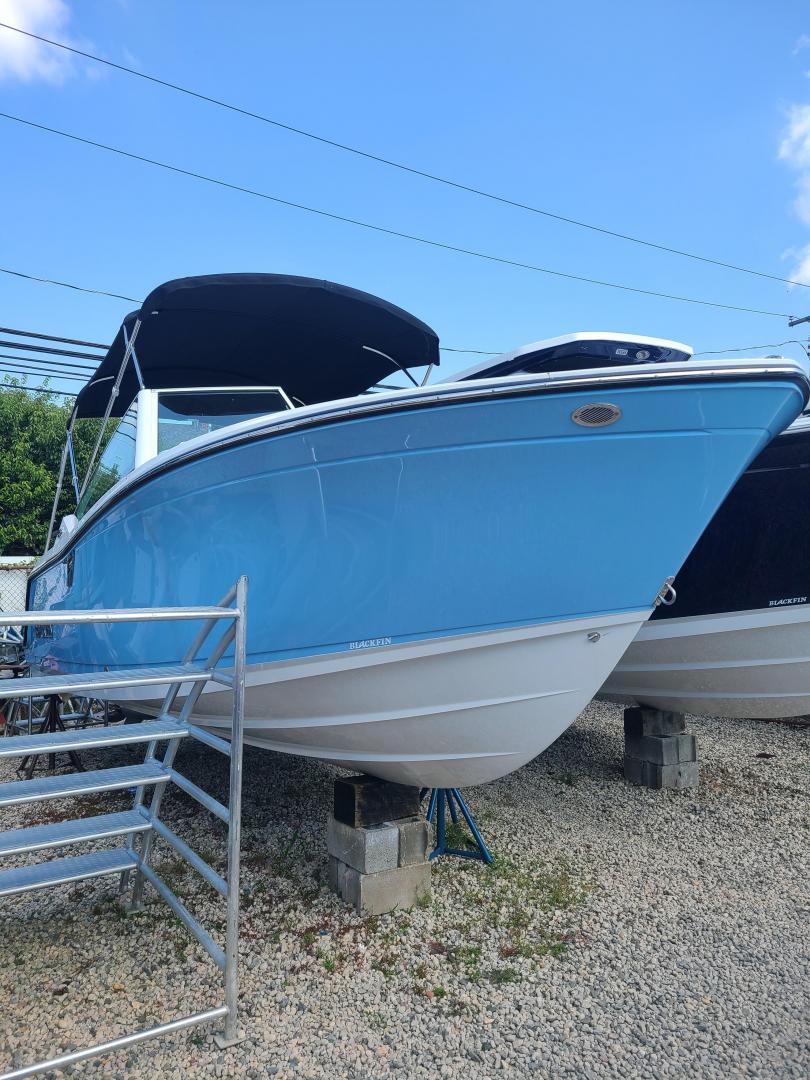 2024 Blackfin 232DC in flanders NY