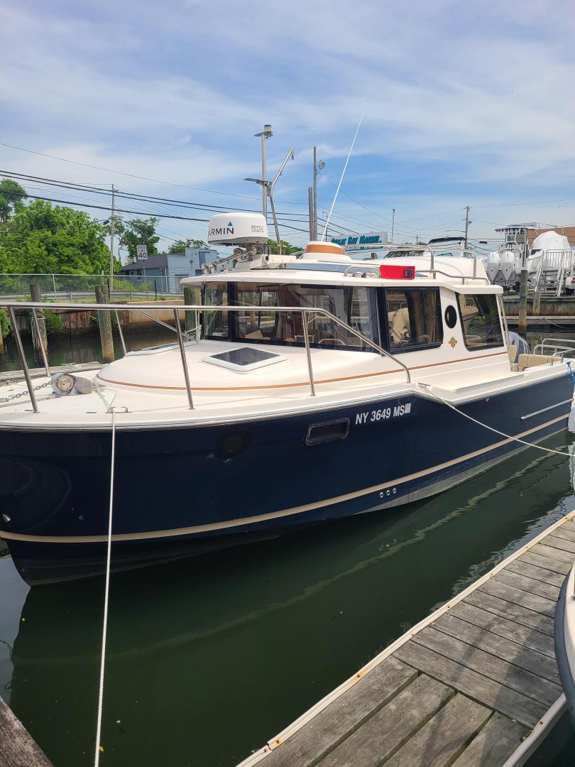 2021 Ranger Tug R23 in lindenhurst NY