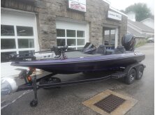 5 Ready-to-Go Fiberglass Bass Boats image