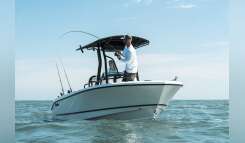 2025 Edgewater 208CC Watchman Center Console Boat boat