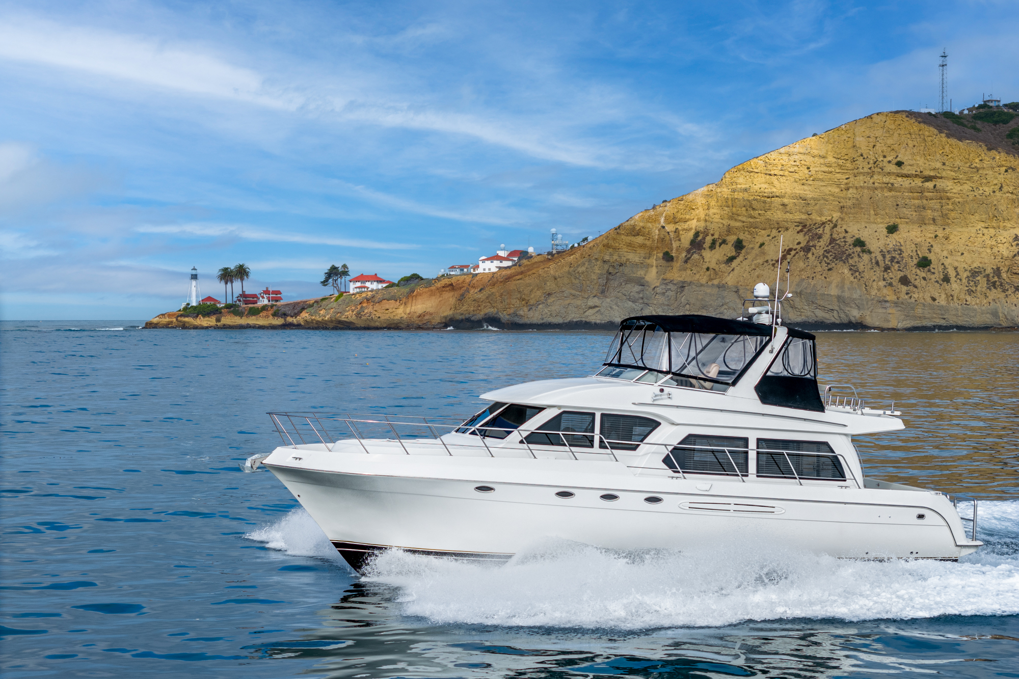 2006 Navigator 5100 Pilothouse Boat boat