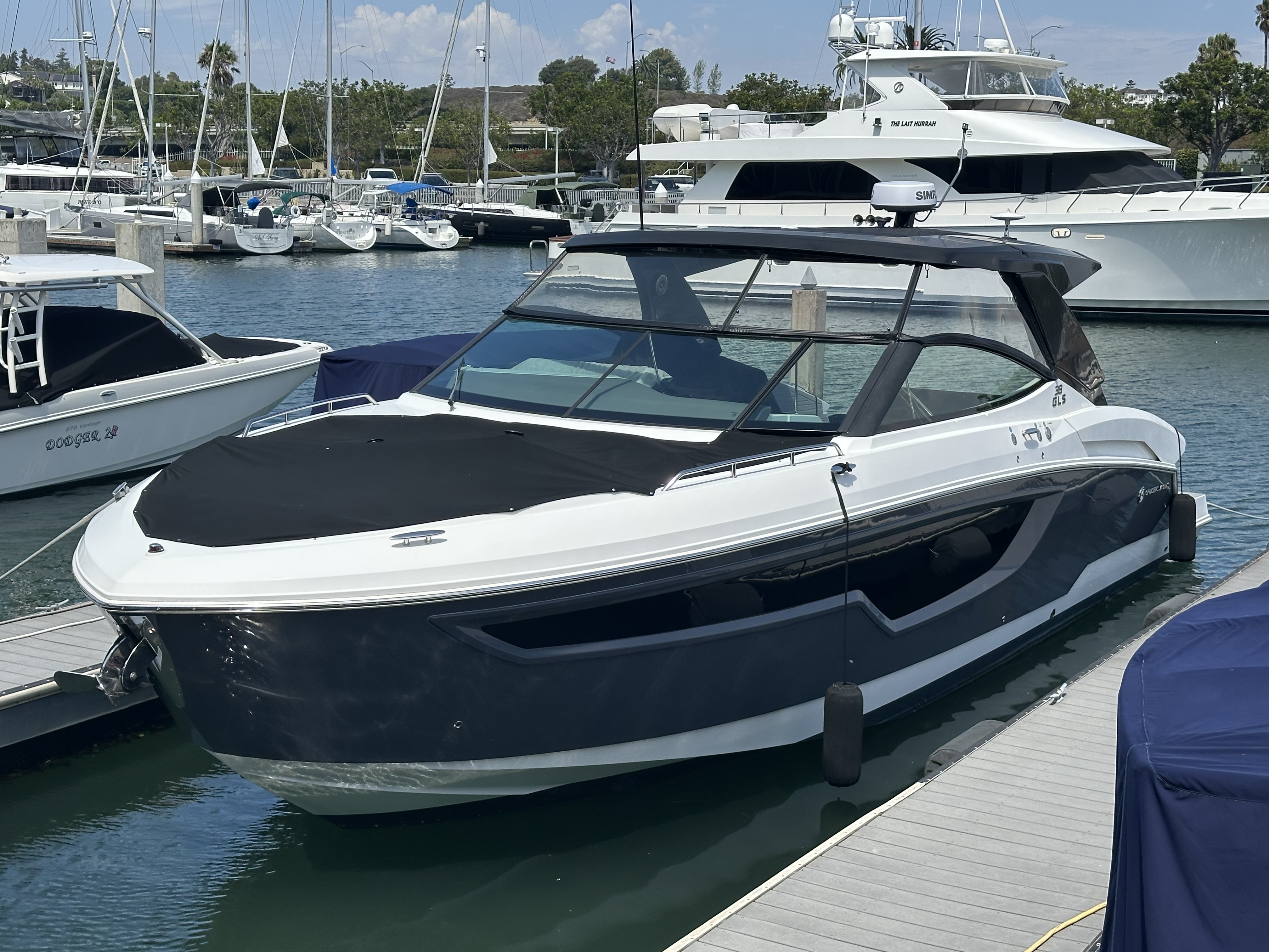 2021 Cruisers Yachts 38 GLS OB in newport beach CA