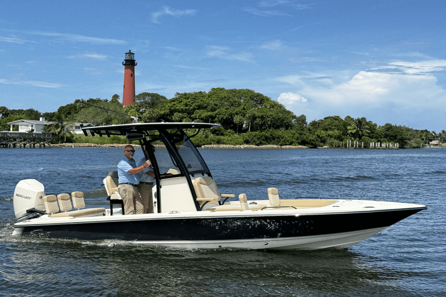 2024 Scout 231 XSB Center Console Boat boat
