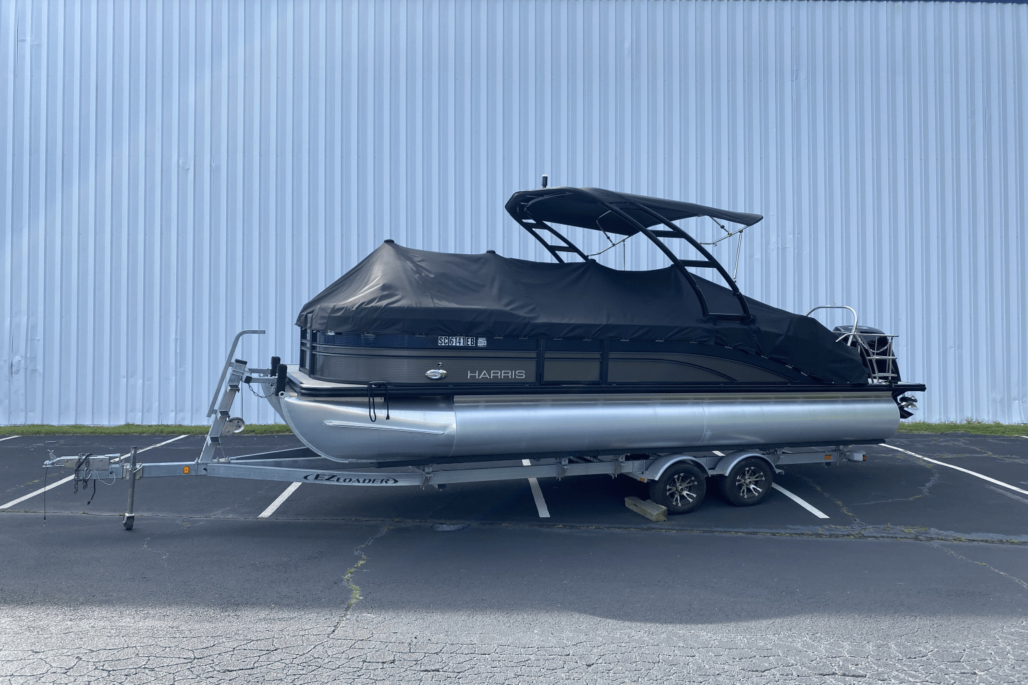 2022 Harris Sunliner 230 Sport Pontoon Boat boat