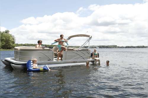 2025 Sylvan MIRAGE 8520 X3 CLZ in oshkosh WI