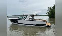 2025 Aviara AV40 Sport Cruiser Boat boat