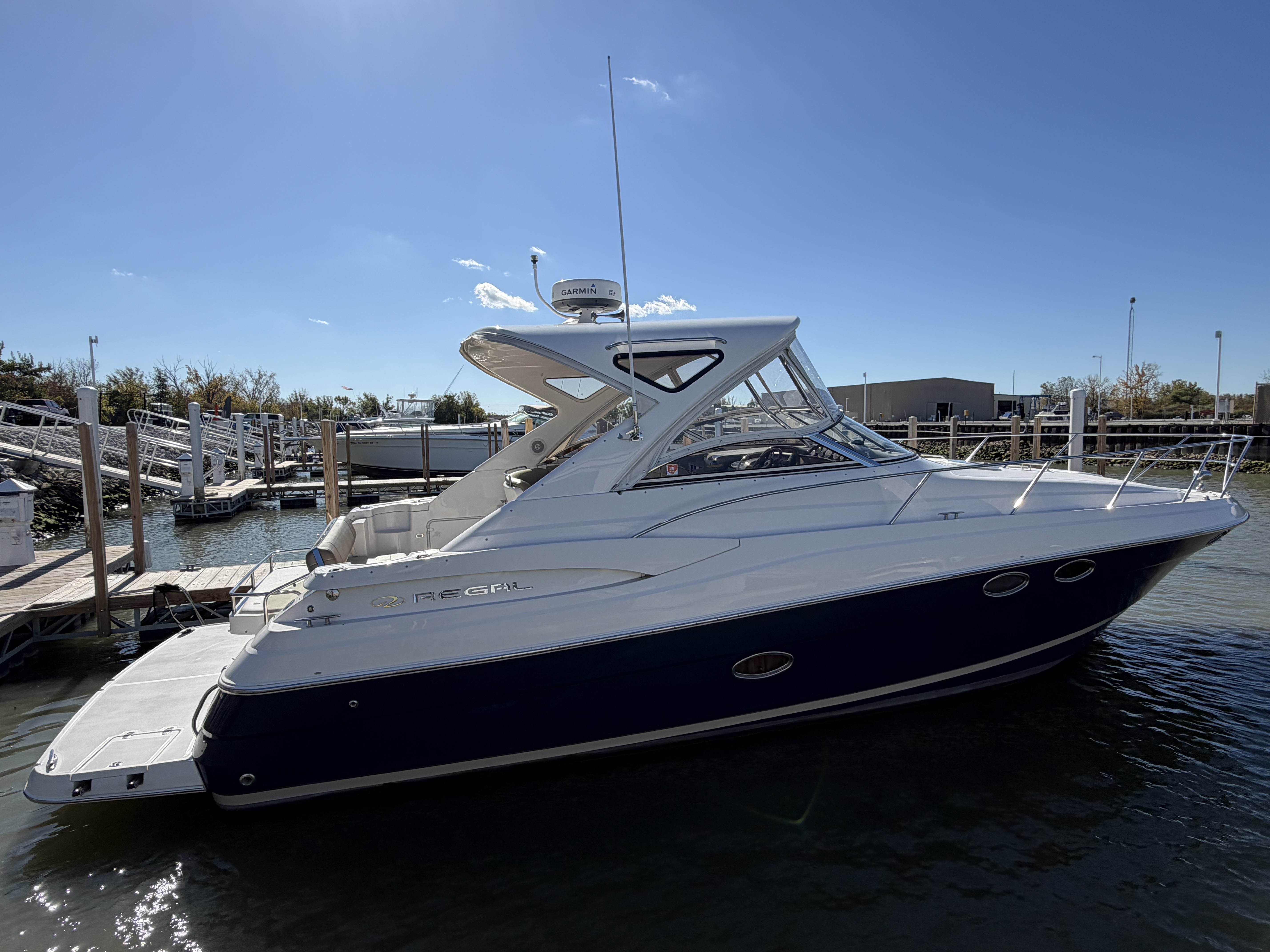 2010 Regal 3760 COMMODORE in marblehead OH