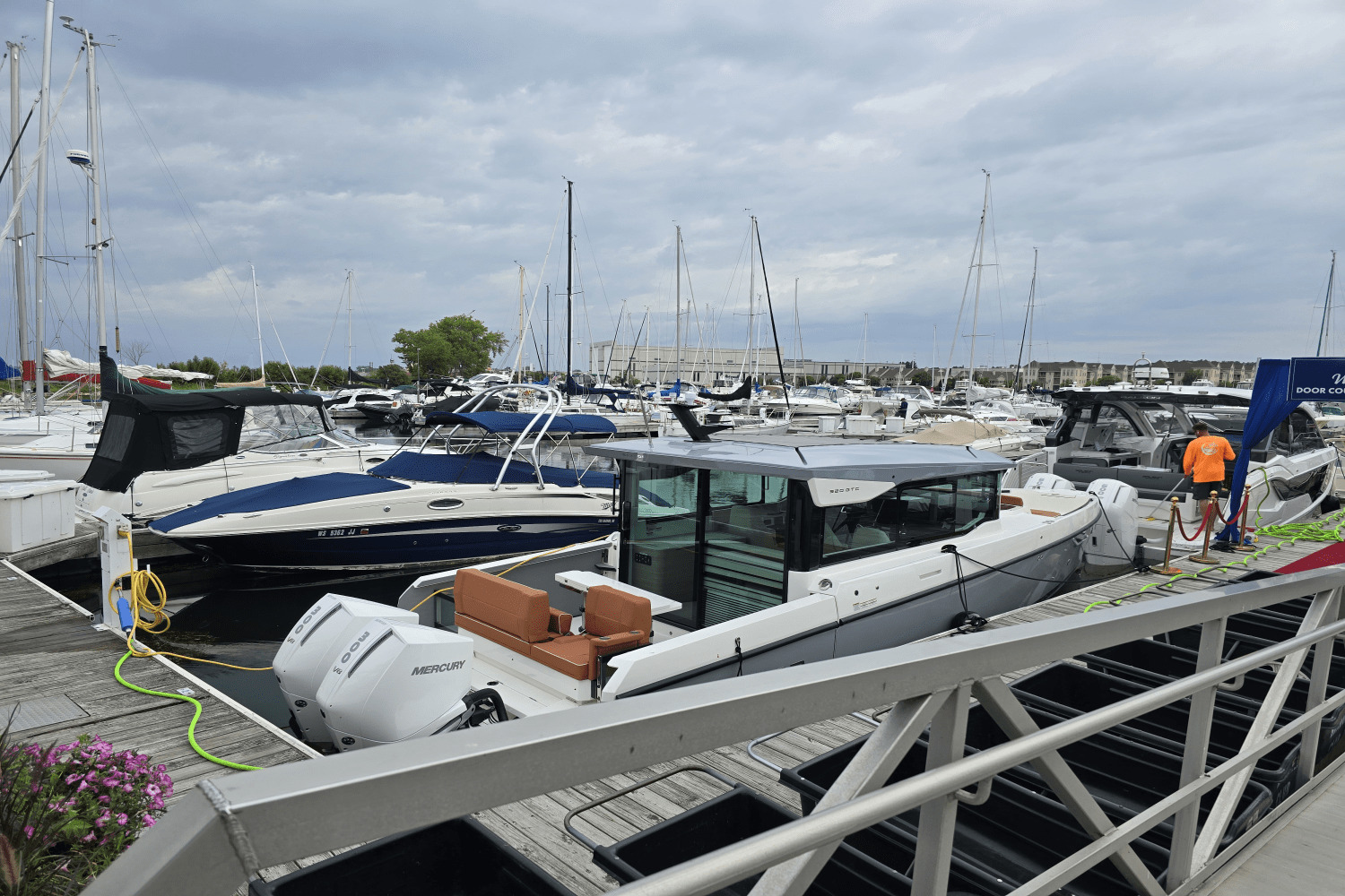 2026 Saxdor 320 GTC in sturgeon bay WI
