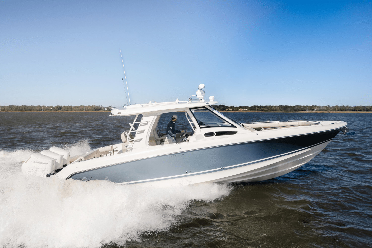 2025 Boston Whaler 350 Realm in charleston SC