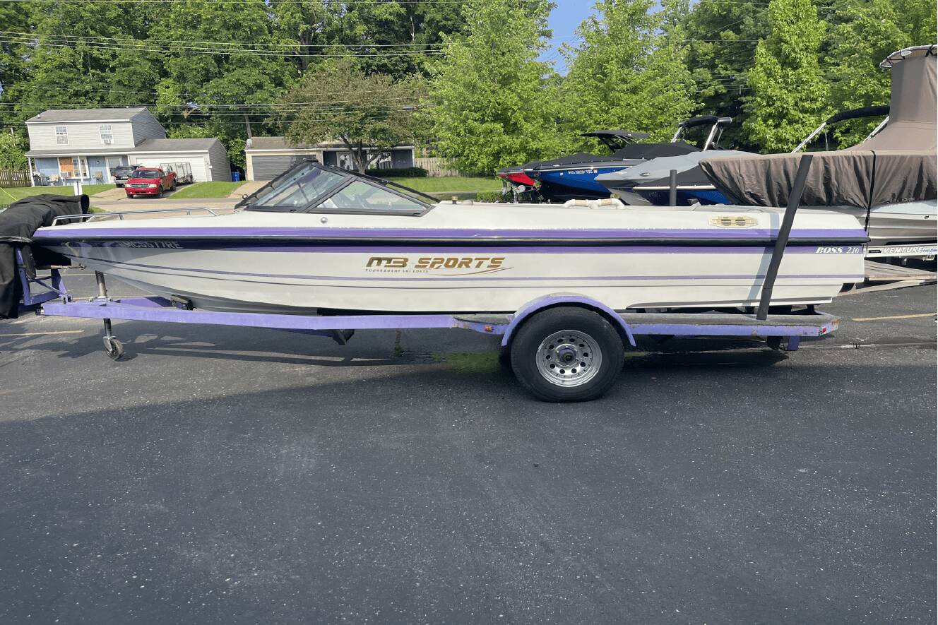 A photo of this 1997 Mb Sport BOSS 210 MB