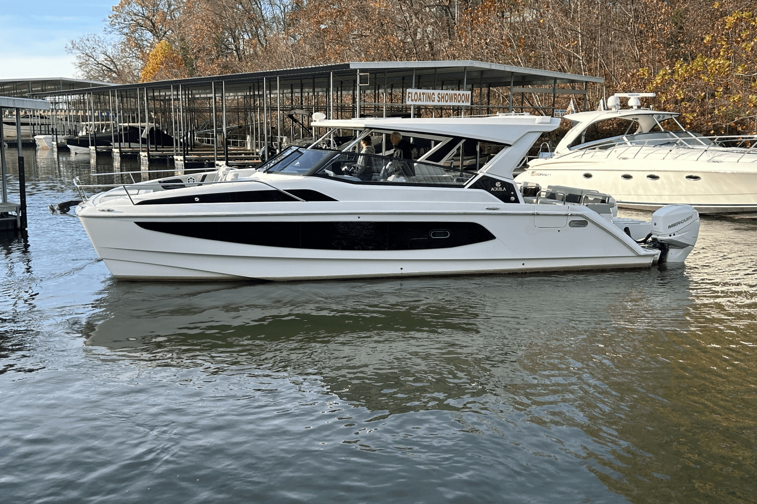 2021 Aquila 36 in lake ozark MO