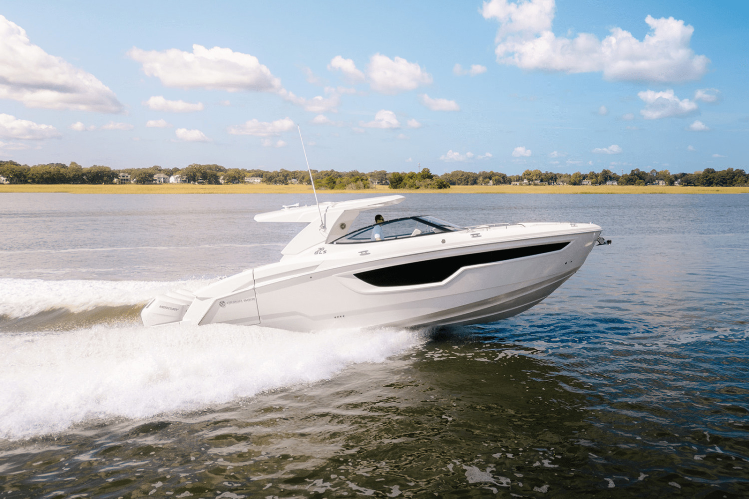 2025 Cruisers Yachts 38 GLS Outboard Runabout Boat boat
