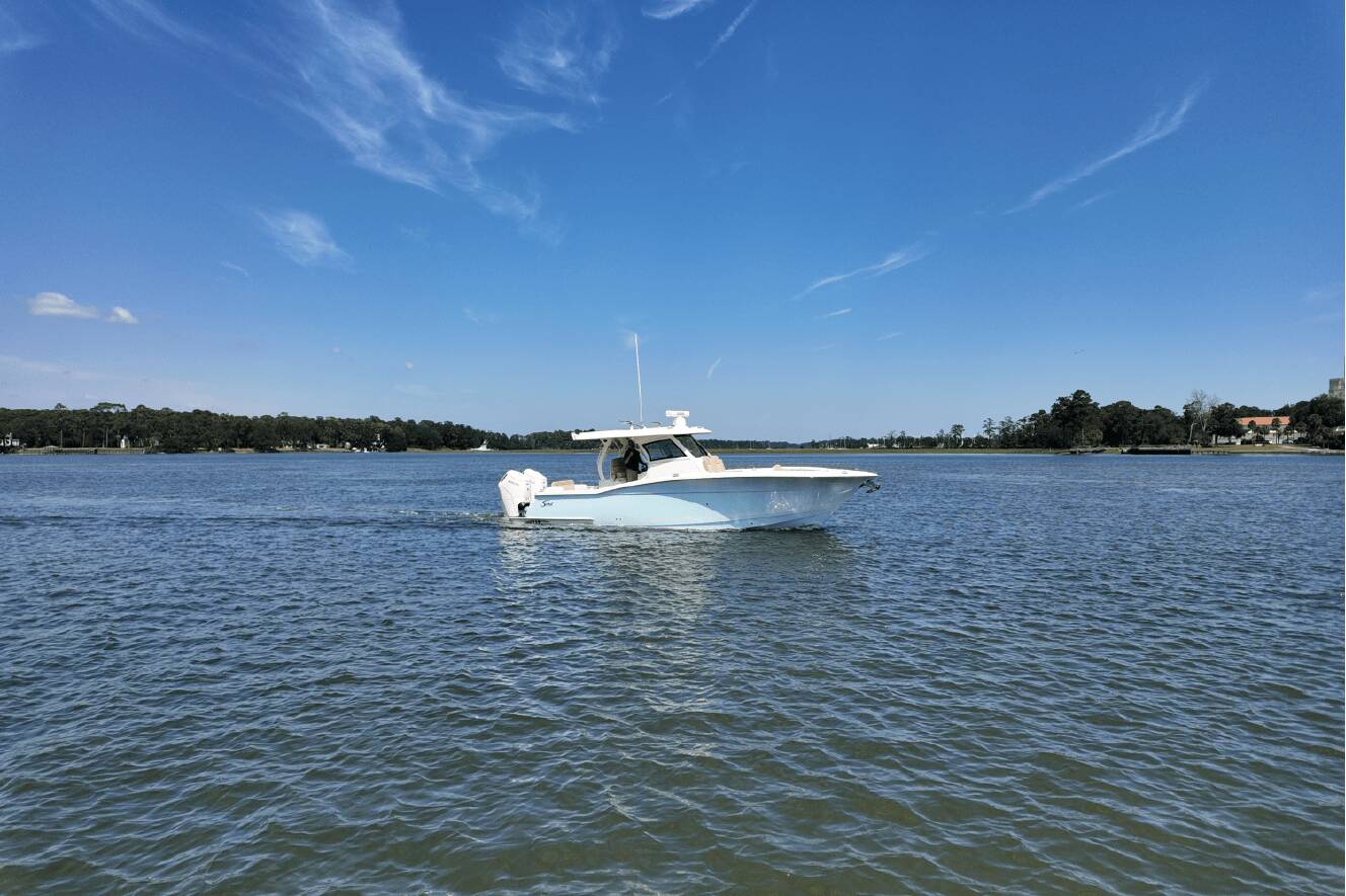 A photo of this 2025 Scout 377 LXF