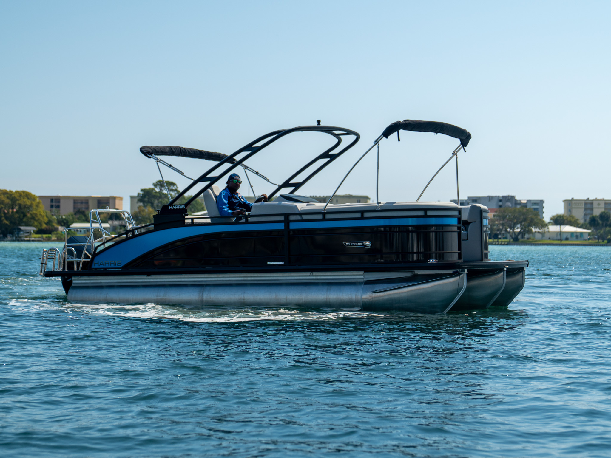 2025 Harris 230 Solstice Pontoon Boat boat