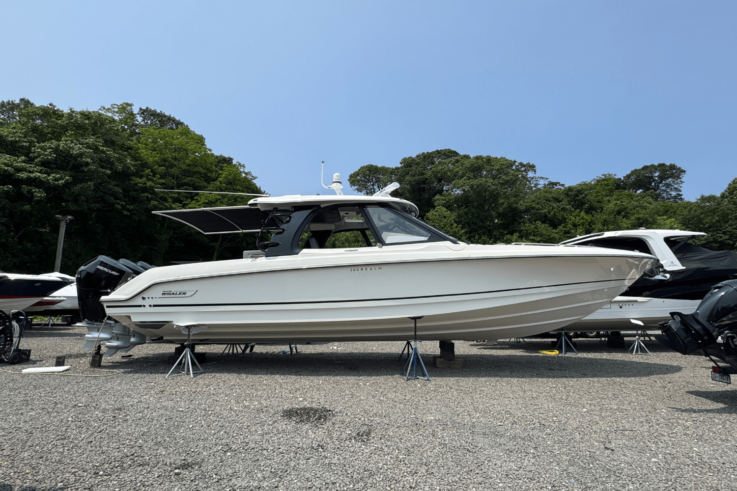 2025 Boston Whaler 380 Realm in washington CT