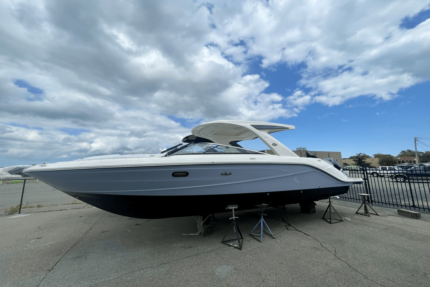 2026 Sea Ray SLX 310 Outboard W 230 in danvers MA