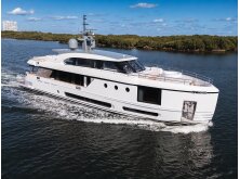 Azimut Magellano 30M Preview image