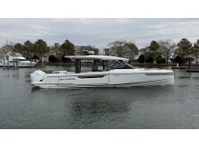 Saxdor 460 GTC Debuts at Palm Beach International Boat Show image