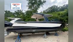 2022 Aviara AV36 Outboard Bowrider Boat boat