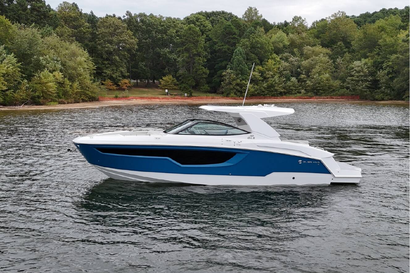 A photo of this 2026 Cruisers Yachts 38 GLS