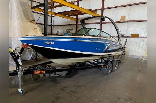 2016 Regal 2100 SURF LS 6 in winthrop harbor IL