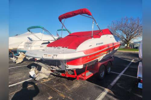 2005 Four Winns 214 FUNSHIP in harrison township MI