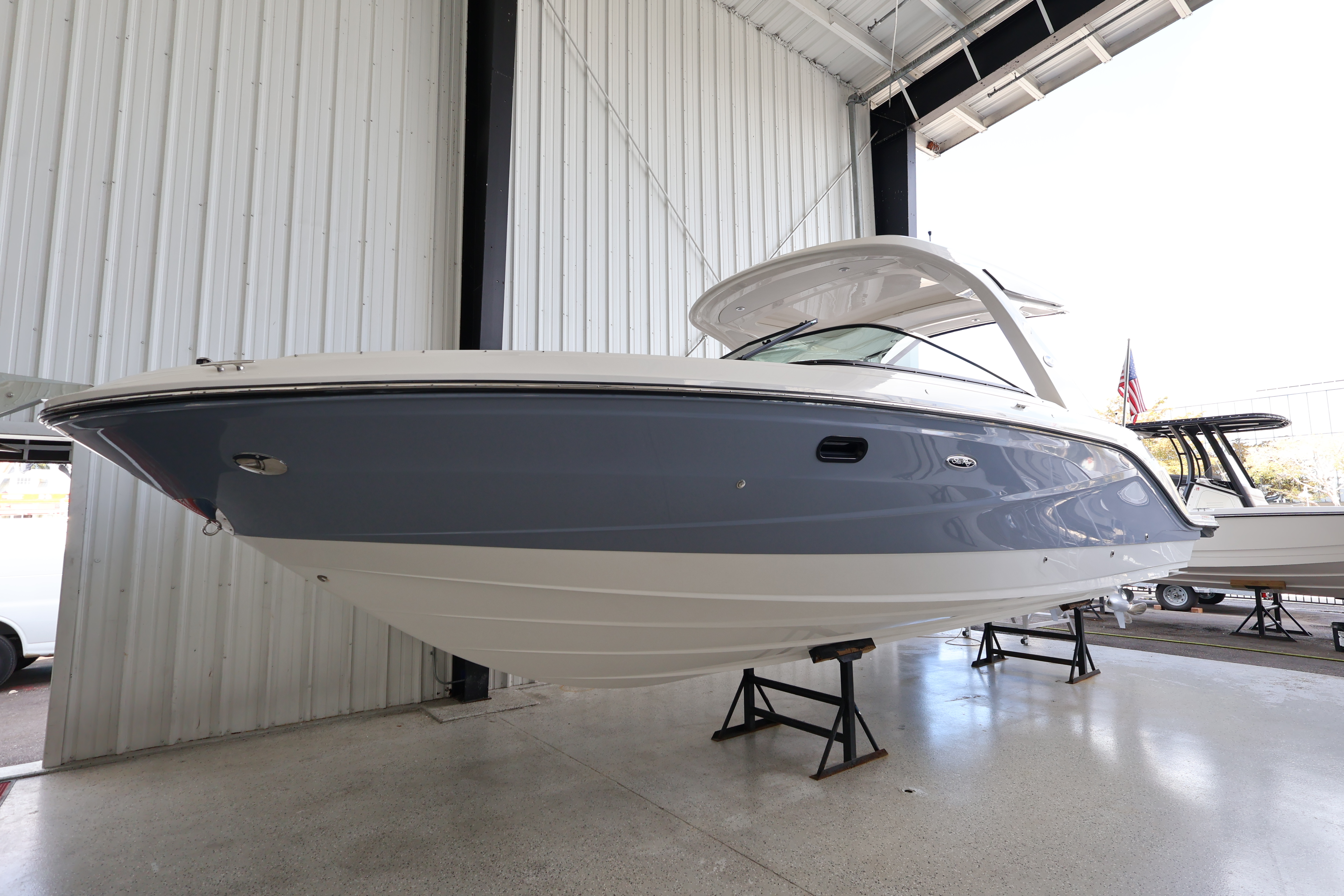 2026 Sea Ray SLX 310 Outboard W 230 in naples FL