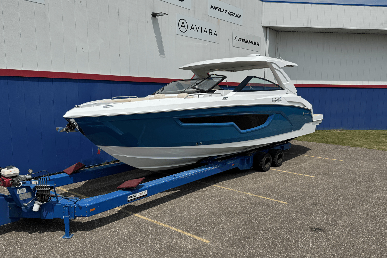 2026 Cruisers Yachts 34 GLS Yacht boat