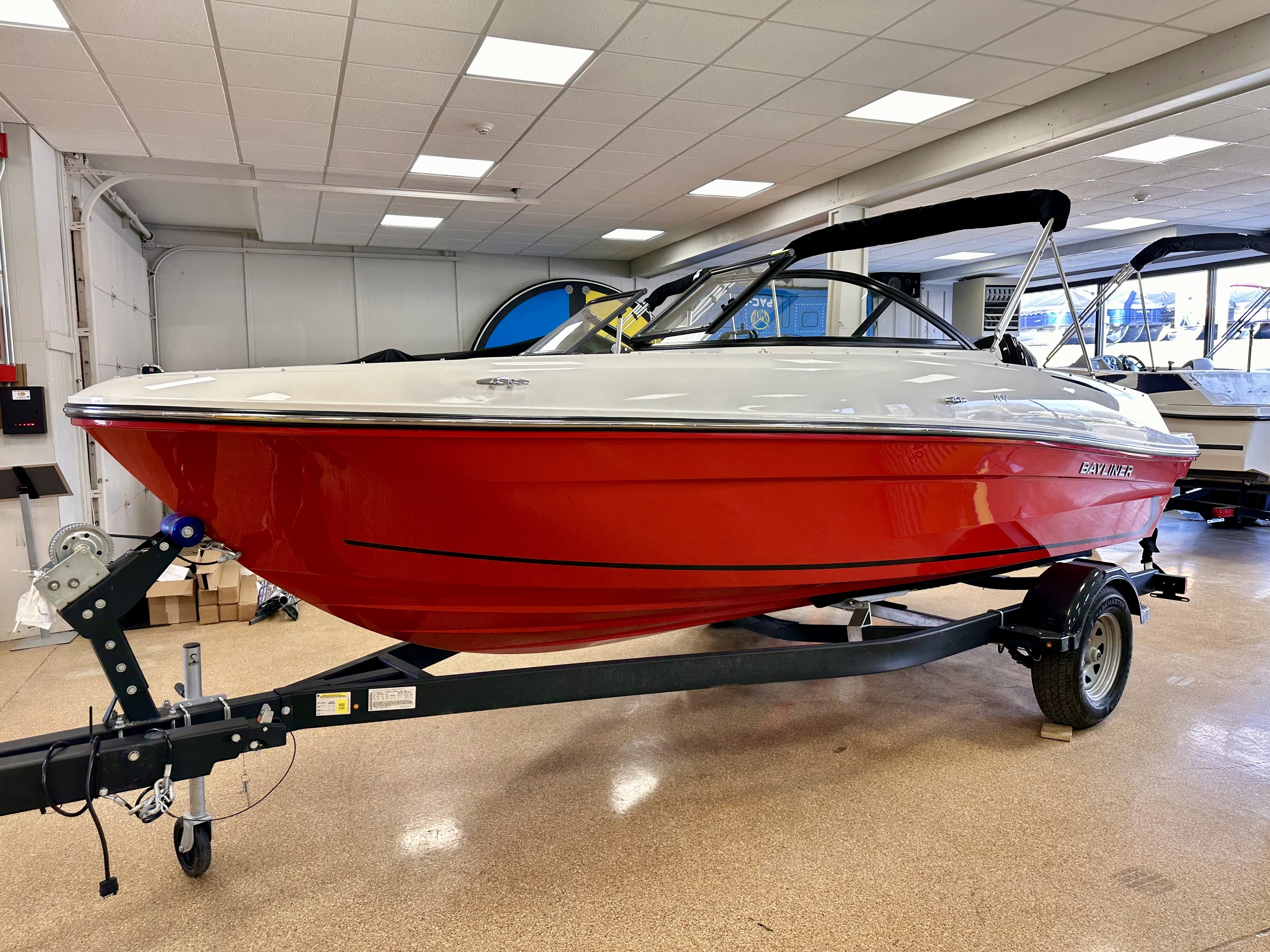 2025 Bayliner VR4OB VR6 in oshkosh WI