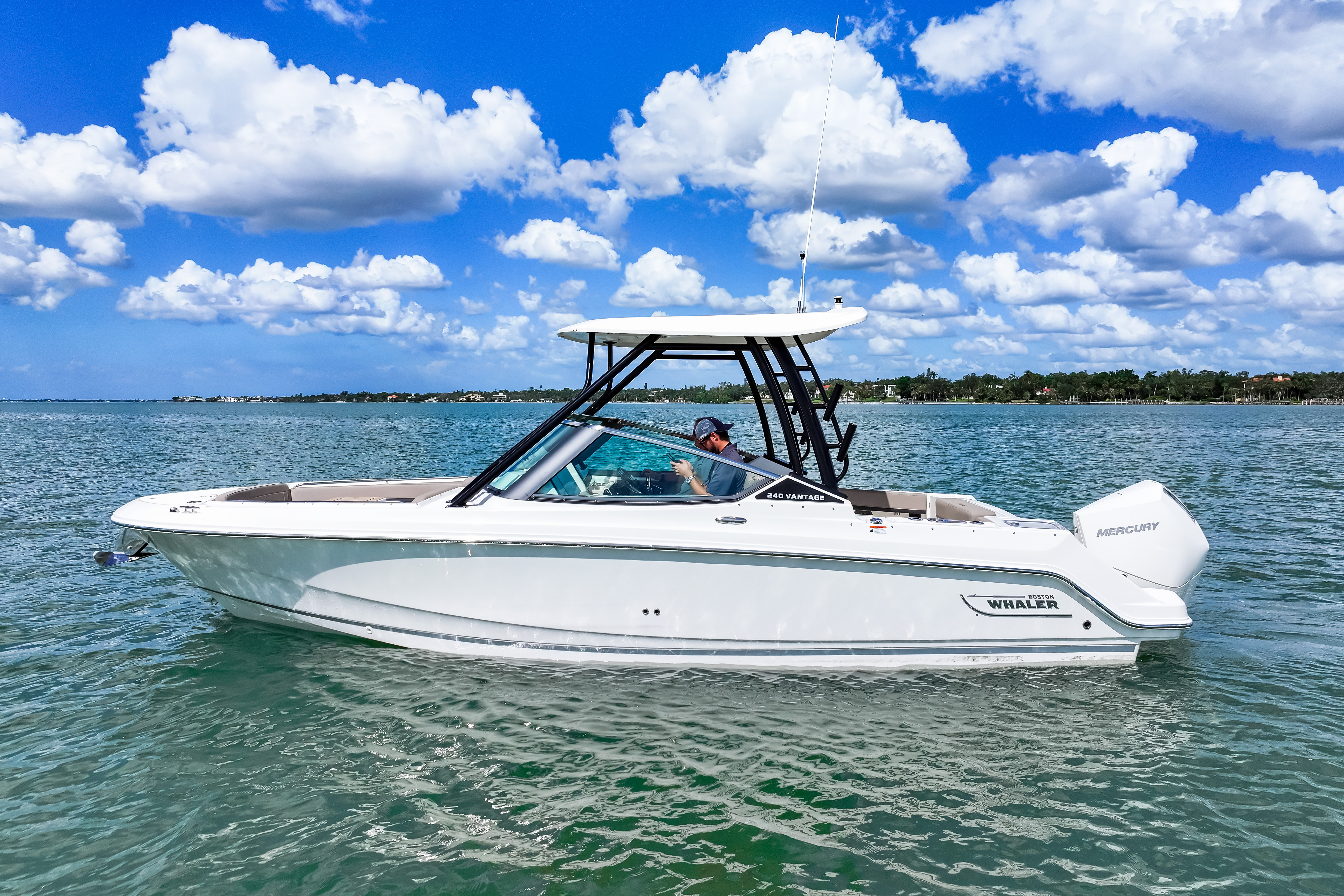 2026 Boston Whaler 240 Vantage in sarasota FL